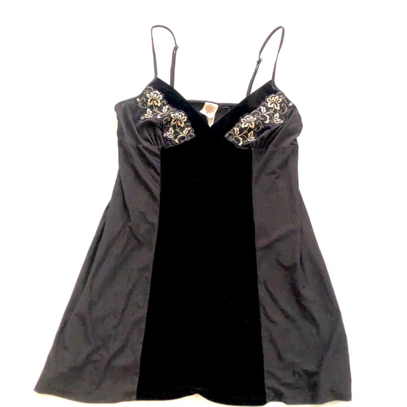 In Bloom Dresses & Skirts - Vintage 🥰 Black slip - Slip Dress